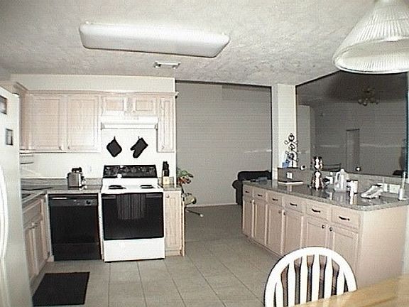 2nd image of 13926 Tribe Dr