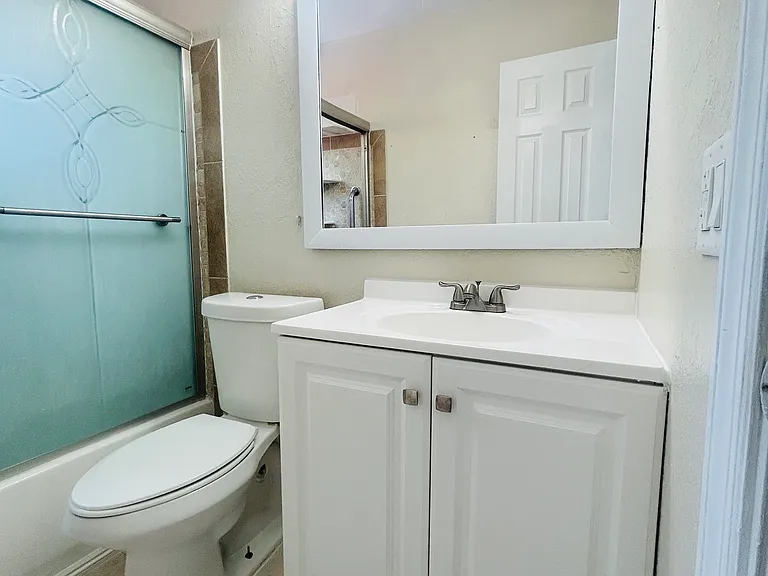 131 NW 57th St #131 — Photo 22