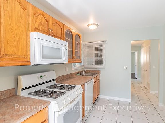 5th image of 5302 Auburn Dr