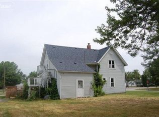 5487 Reid Rd, Swartz Creek, MI 48473