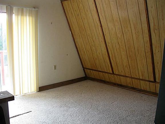5th image of 2708 Creek Dr