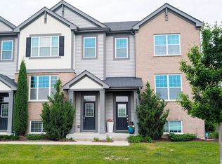 3S513 Barkley Ave, Naperville, IL 60563