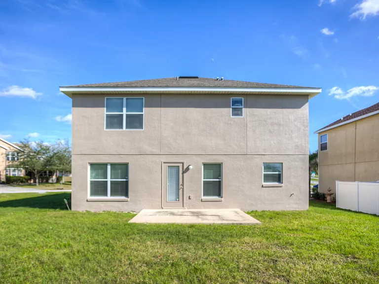 1705 Southern Oak Loop — Photo 32