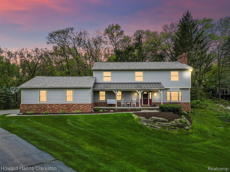 1st image of 9073 Softwater Woods Dr