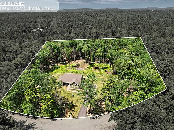 3rd image of 181 Sunridge Road