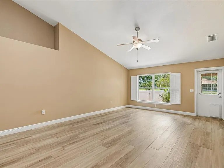 5986 Ganyard Ave — Photo 22
