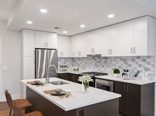 1000 The American Rd APT 427, Morris Plains, NJ 07950