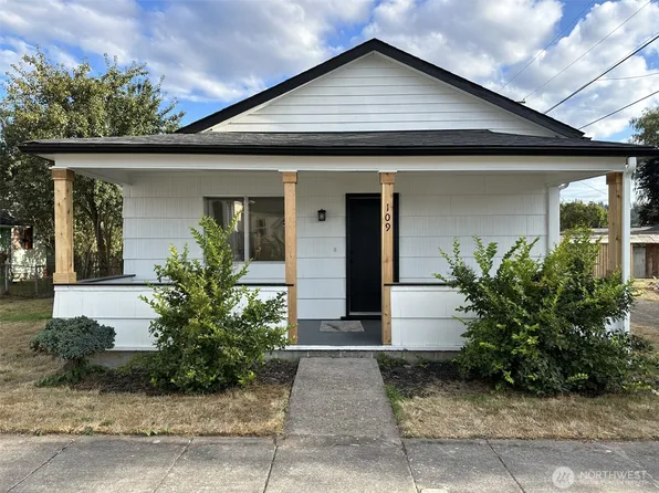 109 SW B Street, Castle Rock, WA 98611