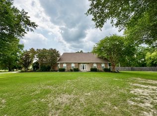 938 Chay Dr, Lake Charles, LA 70611