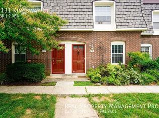 8131 Kingsway Ct, Springfield, VA 22152