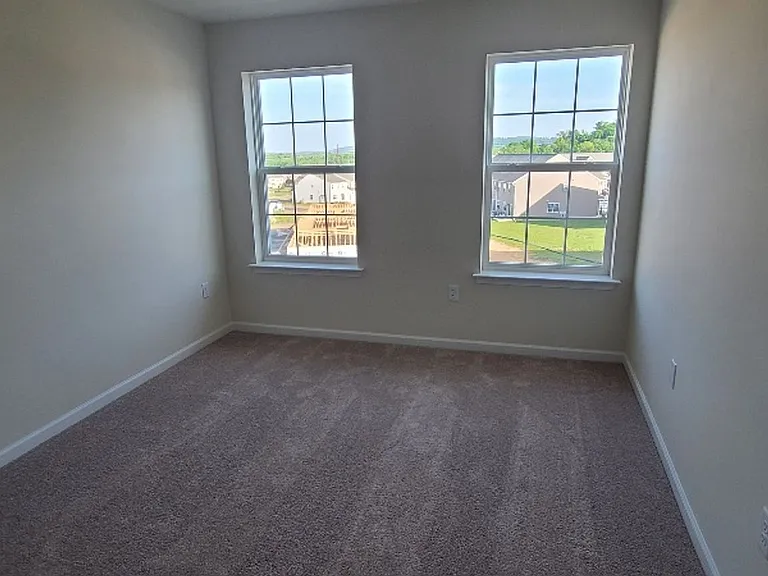 567 Brook Shire Ct — Photo 8