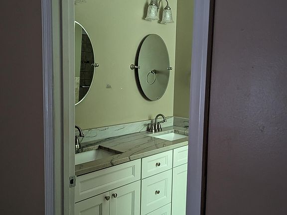 3rd image of 216 Mineral Ct