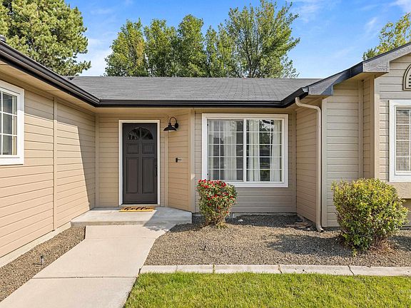 2nd image of 7348 W Limelight Ct