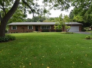 615 Zange Dr, Algonquin, IL 60102