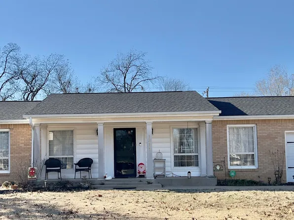 1211 N 7th St, Arkansas City, KS 67005