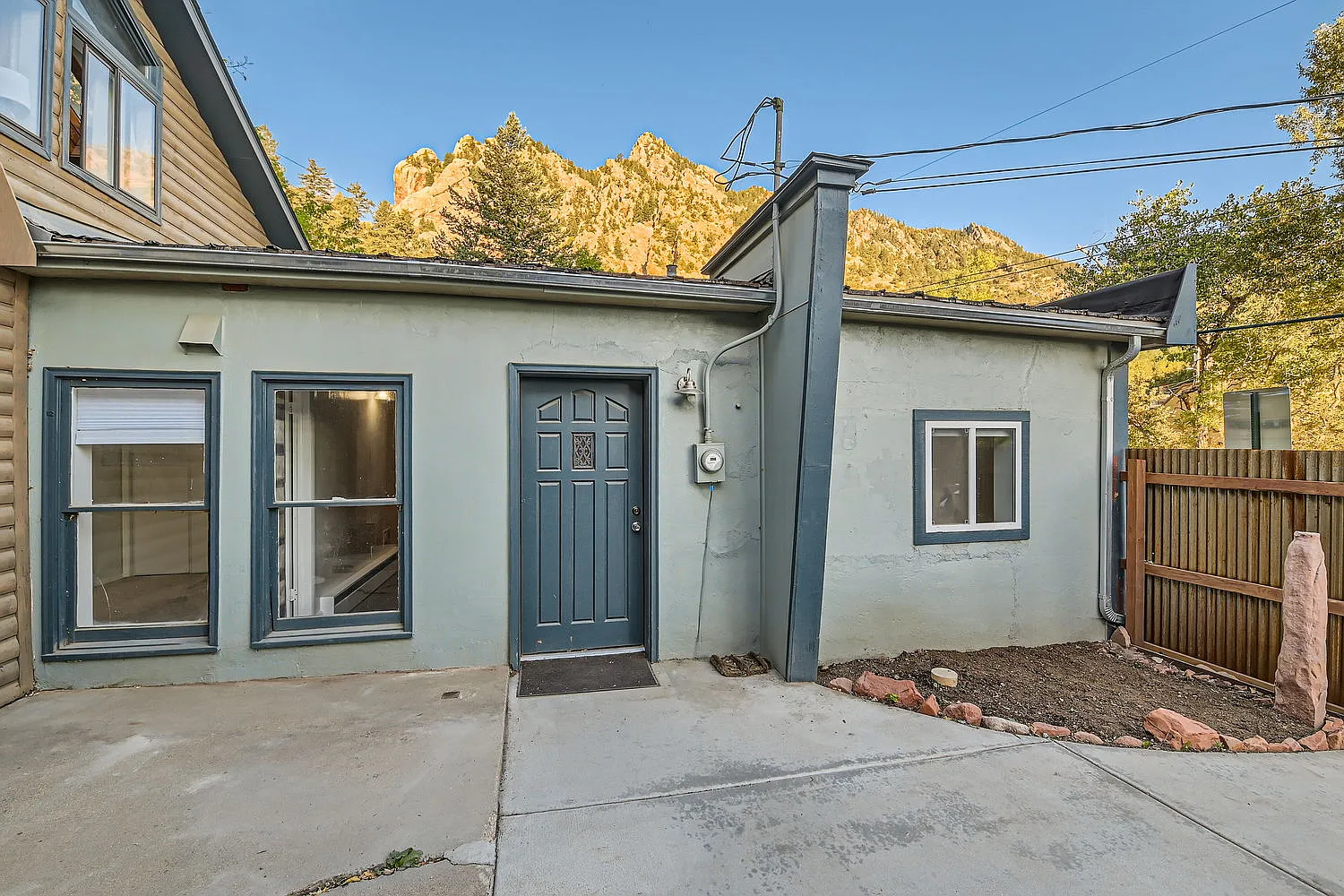 267 Eldorado Springs Dr — Photo 2