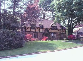 22 Meredith Rd, Wynnewood, PA 19096