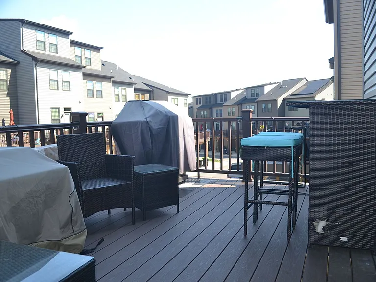 1015 Rampart Dr — Photo 22