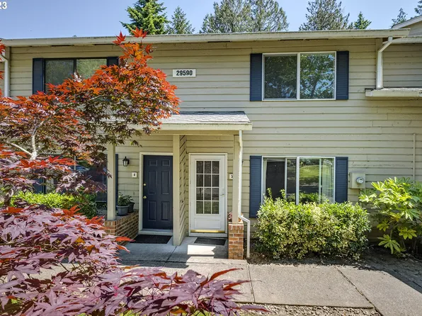 29590 SW Courtside Dr APT 3, Wilsonville, OR 97070