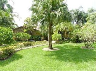 11850 SW 94th Ct, Miami, FL 33176