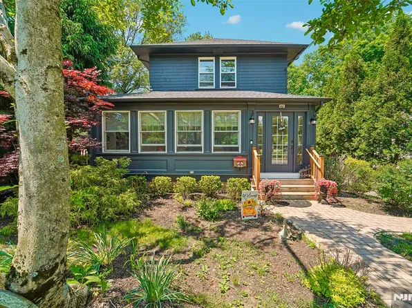 173 Myrtle Ave, Allendale, NJ 07401