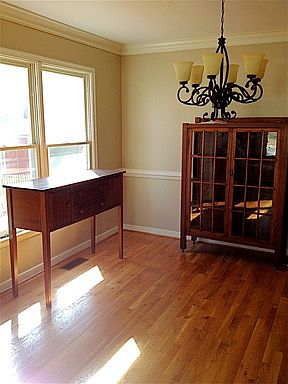 5th image of 9417 Dogwood Garth Ln
