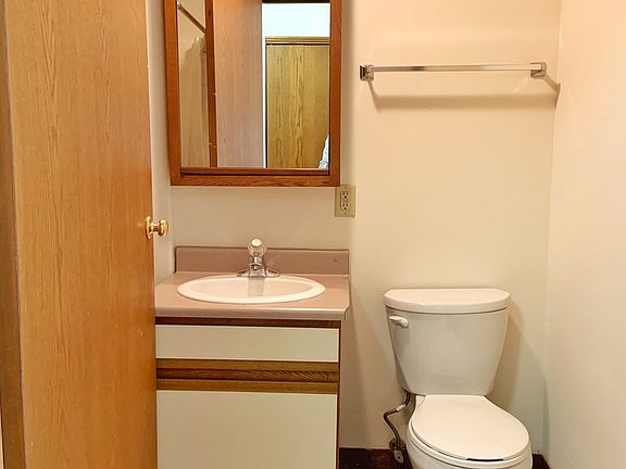 5th image of 332 W Broadway APT F