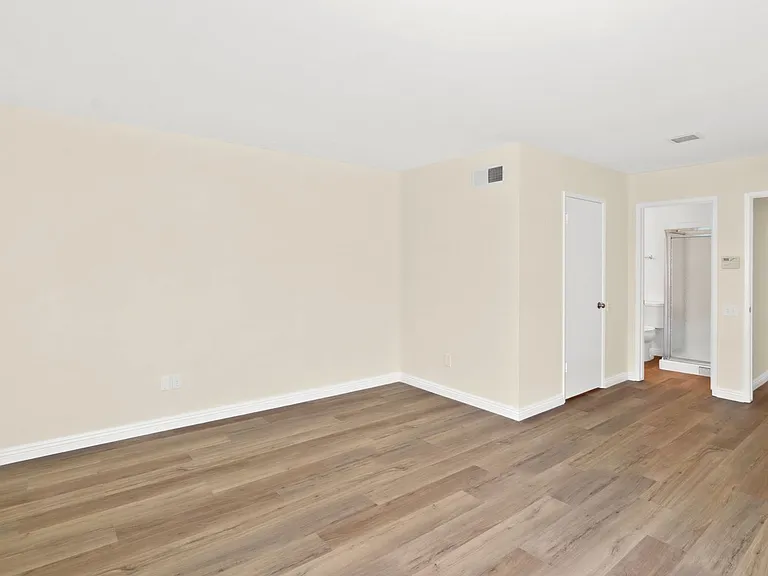 16956 Flower Vale Ln — Photo 12