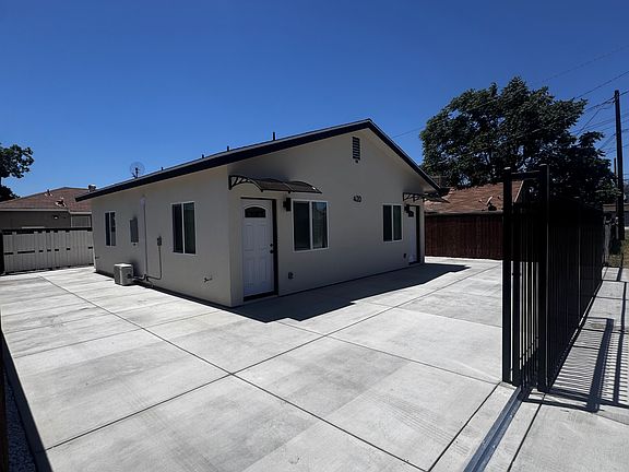 3rd image of 420 Lincoln Ave Unit A