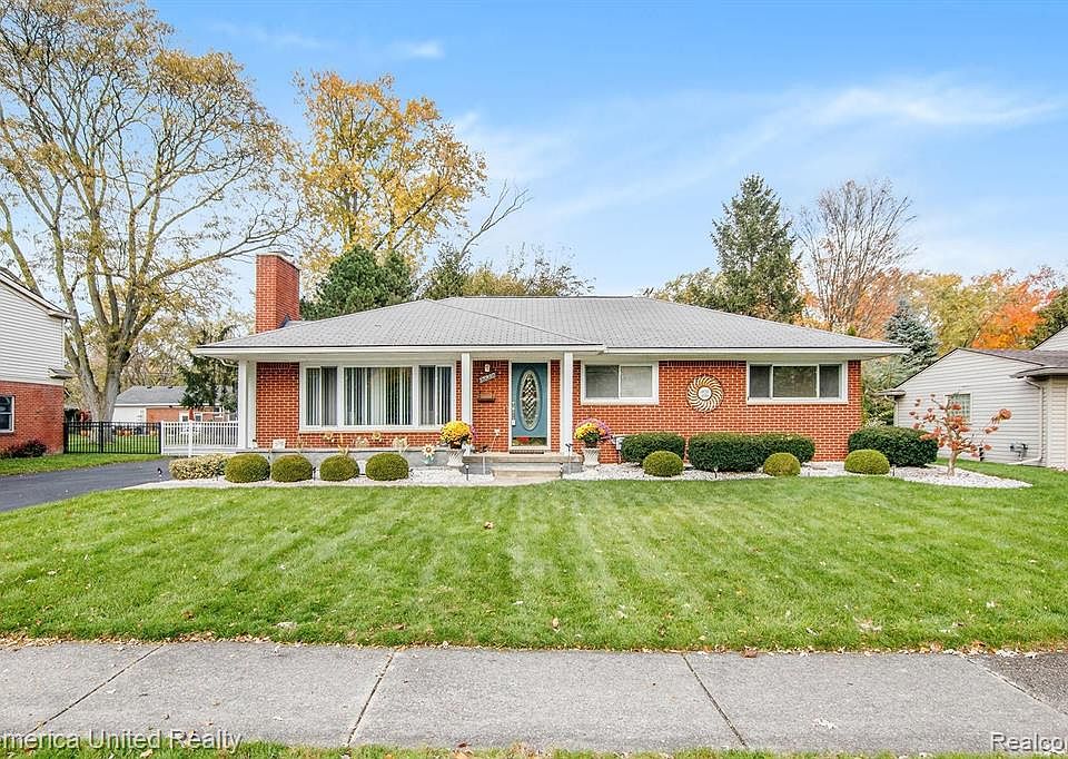 17380 Locherbie Ave, Beverly Hills, MI 48025 Zillow