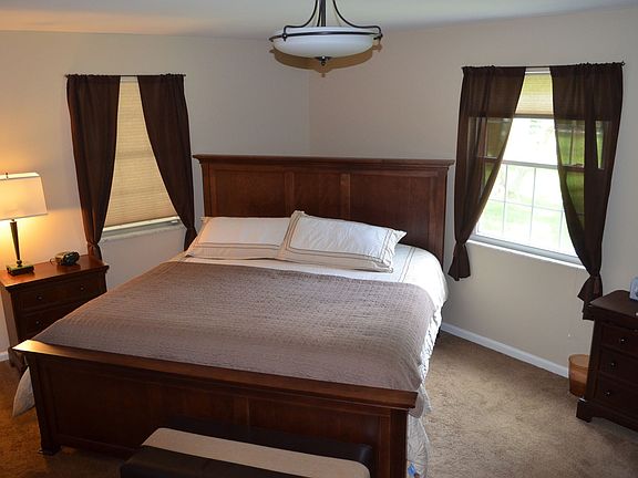 5th image of 487 Cedarleaf Dr