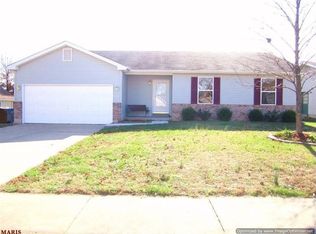 228 Westridge Dr, O'Fallon, MO 63366