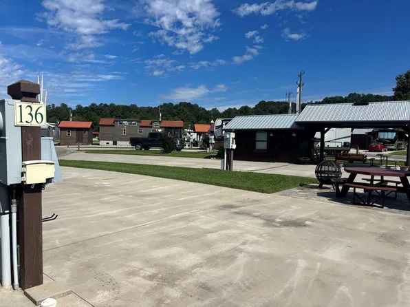 166 Foggy Mountain Rd, Blairsville, GA 30512