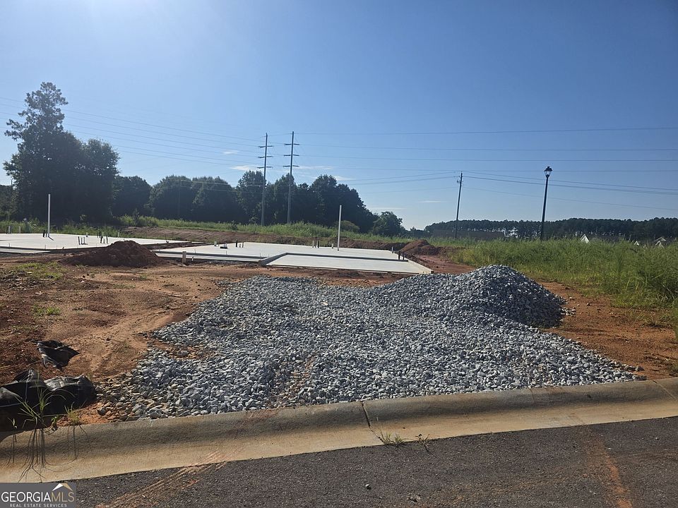 1st image of 11 Harper Ln #1