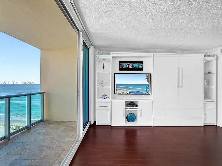 2501 S Ocean Dr #1504 — Photo 4