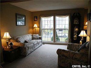 3rd image of 5024 Dongara Ln