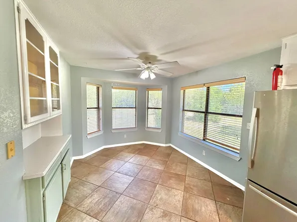 681 Whispering Ave, Copperas Cove, TX 76522