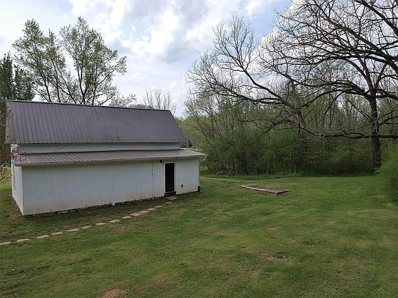 4th image of 23750 Highway 64 W