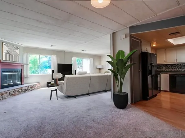 2130 Sunset Dr Space 3, Vista, CA 92081