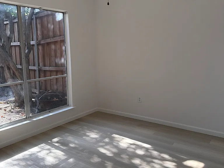 7038 Briarmeadow Dr — Photo 19