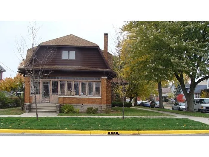1801 Washington St photo 1