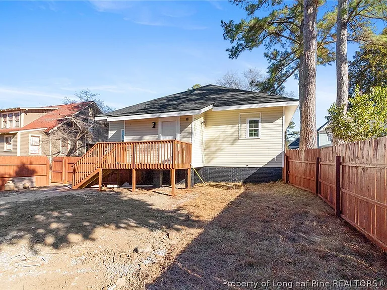 503 W Harnett St — Photo 34
