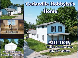 34 E North St, Cedarville, OH 45314