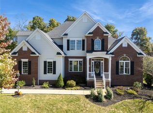 422 Southfield Dr, Greensburg, PA 15601