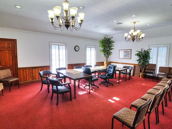 Club house - meeting room