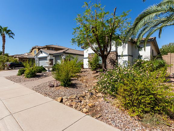 3rd image of 1839 E Kaibab Dr