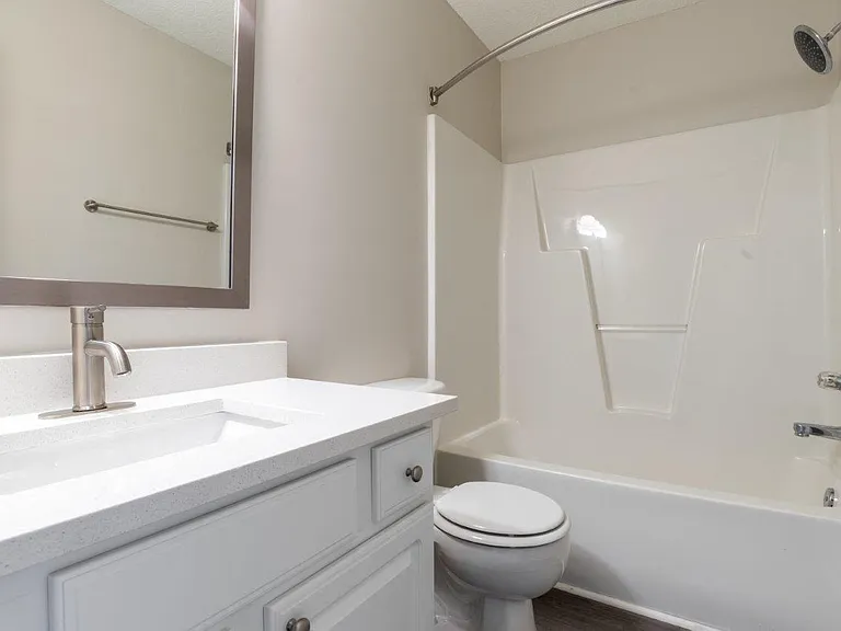 Indigo Apartments — Photo 10