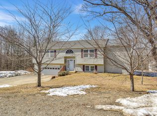 108 Hillcrest Drive Ext, Chelsea, ME 04330