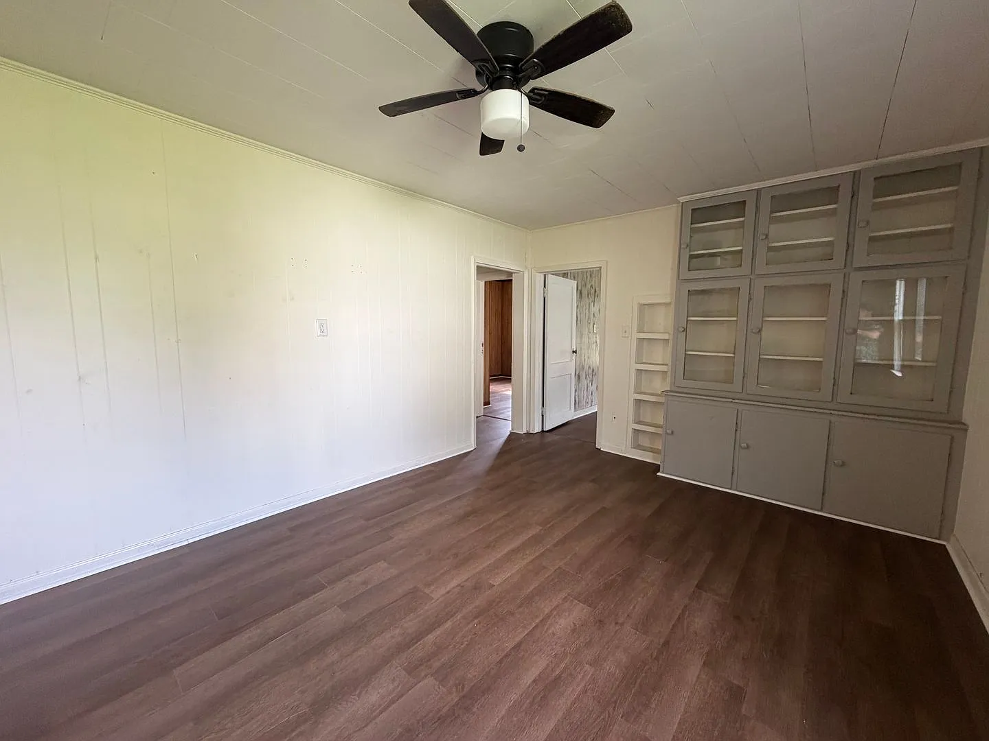 3 bed, 1300 sqft, $1,150 — Photo 4