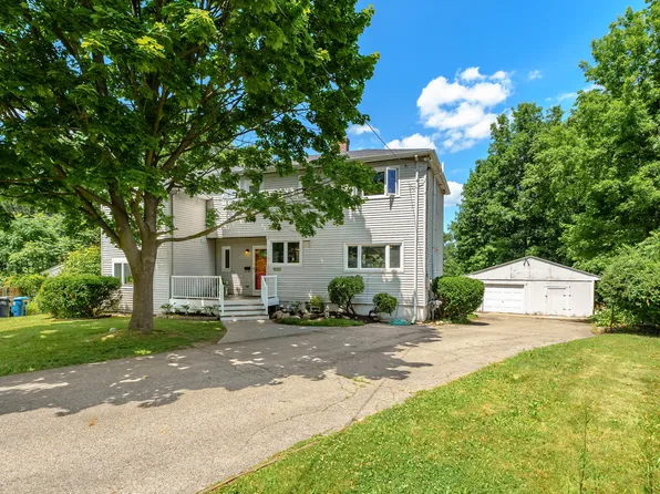 1225 Franklin St, Kalamazoo, MI 49001